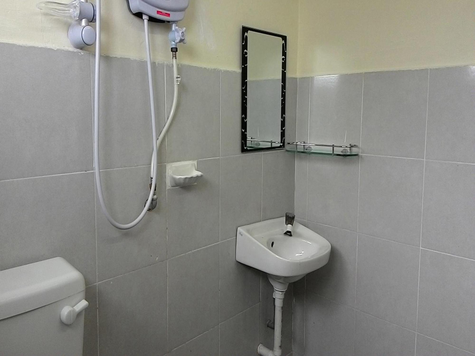 لومو Cityscape Lodge - Penginapan Bajet Yang Mudah, Selesa & Selamat Dengan Wifi Dan Parkir Percuma Serta Layanan Mesra Tambah Servis Memuaskan المظهر الخارجي الصورة