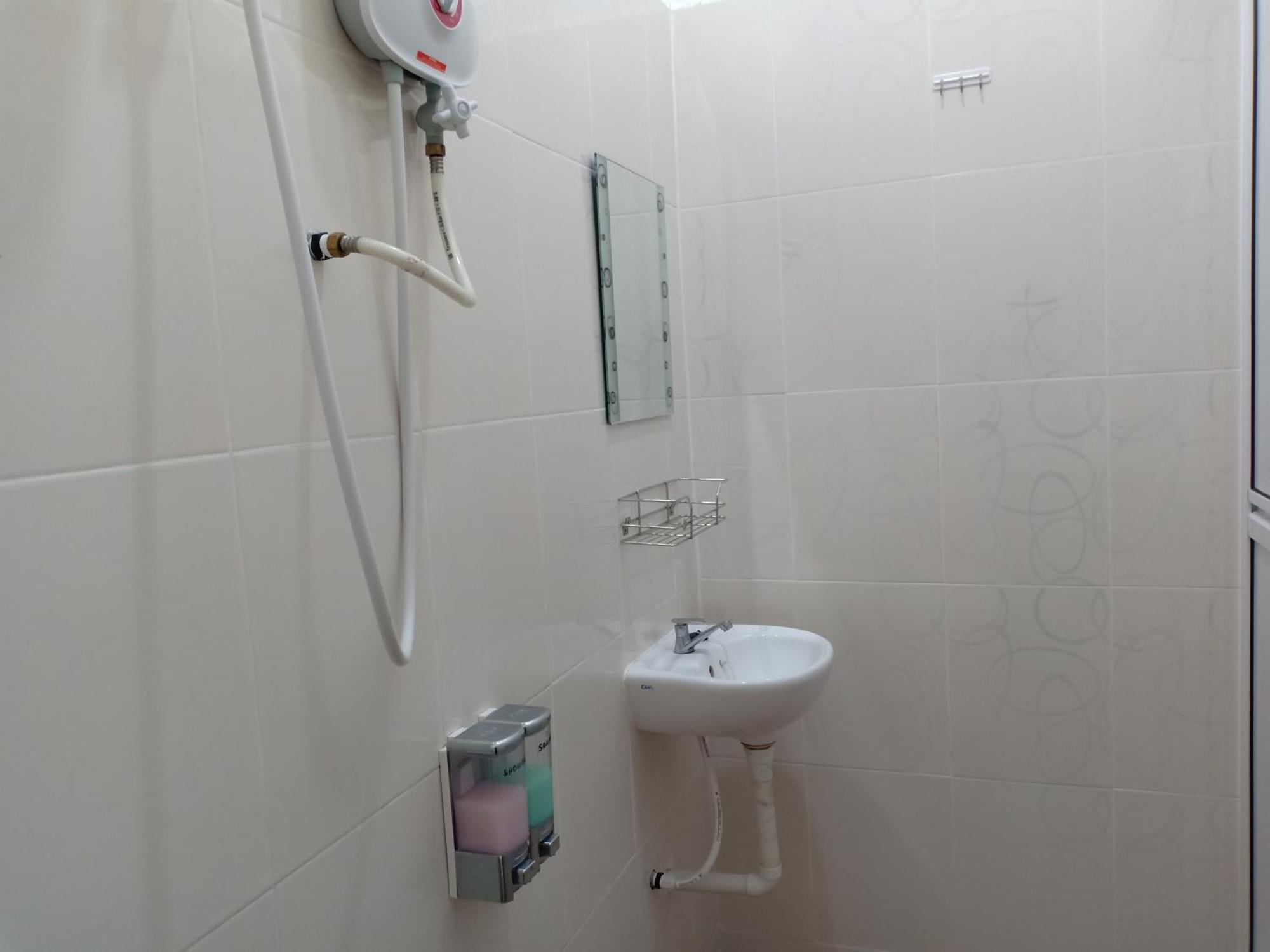 لومو Cityscape Lodge - Penginapan Bajet Yang Mudah, Selesa & Selamat Dengan Wifi Dan Parkir Percuma Serta Layanan Mesra Tambah Servis Memuaskan المظهر الخارجي الصورة